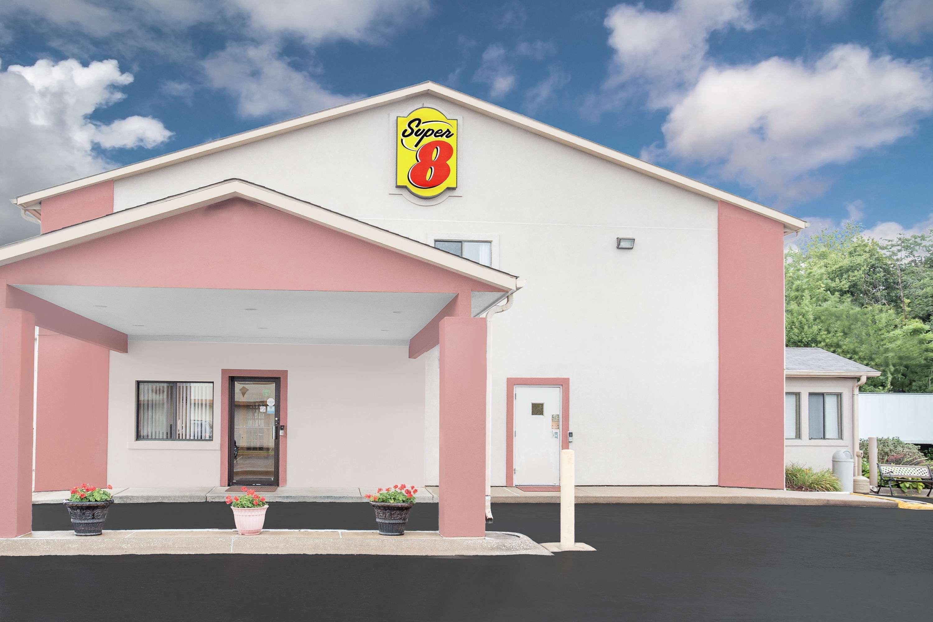Hotel Super 8 By Wyndham East Moline Exterior foto